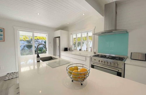Oneroa House | The Hideaway | Stay Waiheke