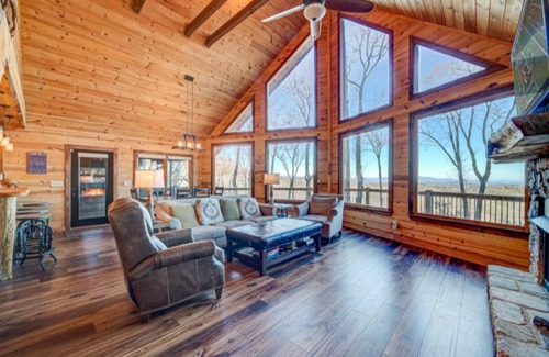 Blue Ridge House | The Hideaway
