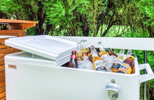 High Point House | The High Point Escape | 5 BDR + Pool + FirePit + Basketball + Ping Pong