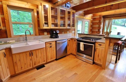 Cherokee House | The Highland