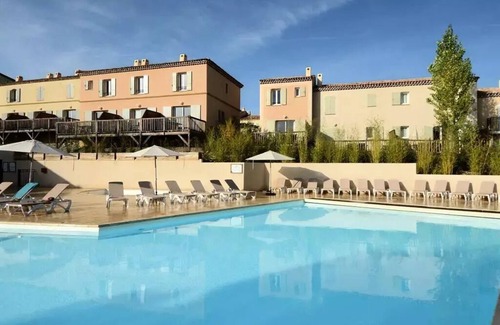 Pont Royal Apartment | The Hills of Pont Royal in Provence - maeva Home - Selection 2 bedroom apartment (6 people)