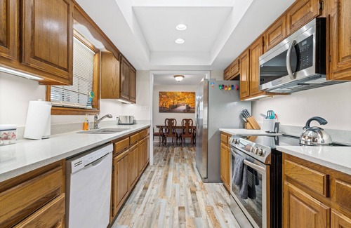 Hot Springs Village House | The Hilltop Hideaway
