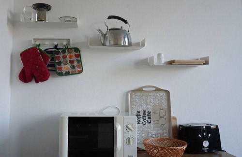 Osterhusum Apartment | The historic carpenter's workshop, WLAN, garage for bicycles and electricity connection