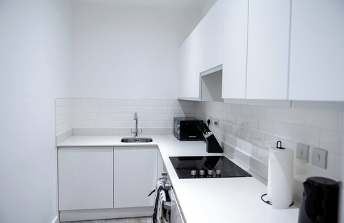Manchester Apartment | The Hive - 2 Bed Luxury Apartment near Co-op Live