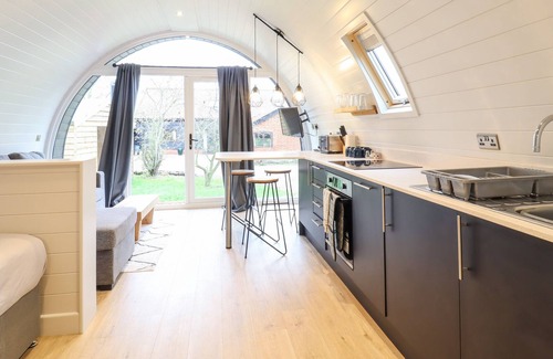Cratfield Cottage | THE HOLIDAY POD AT HOLLY TREE BARNS, romantic in Halesworth