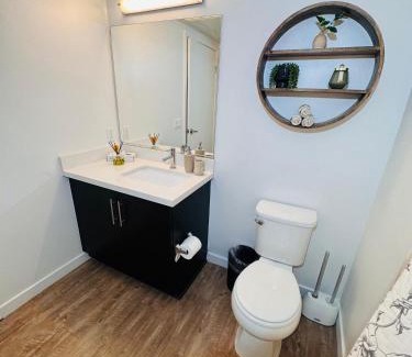 Little Armenia Apartment | The Hollywood loft FREE Parking