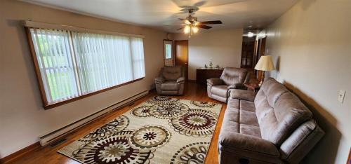 Luray House | The Home Place