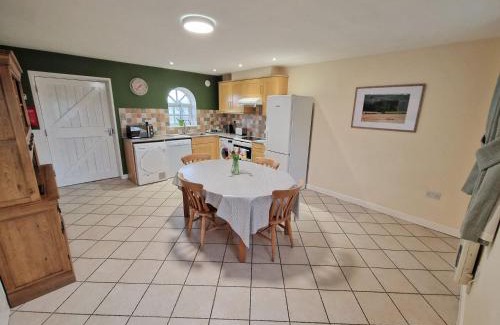 Ivinghoe House | The Homestead