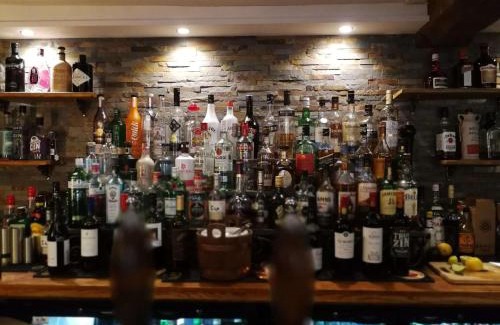 Kilve Hotel | The Hood Arms
