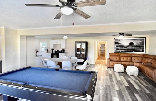Eldon House | The Hootenanny Adventure Meets Comfortn Loop 2 Offroad Park & Lake of the Ozarks