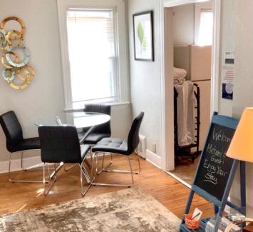 Lakewood Apartment | The House Hotels - Lark 1