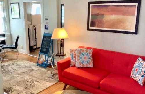 Lakewood Apartment | The House Hotels - Lark 1