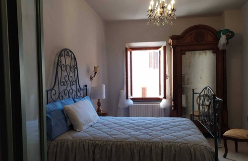 Lari House | The house is a true art gallery