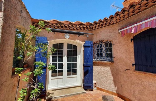 Saint-Aygulf House | The house ` Lou Mazet Mireio '