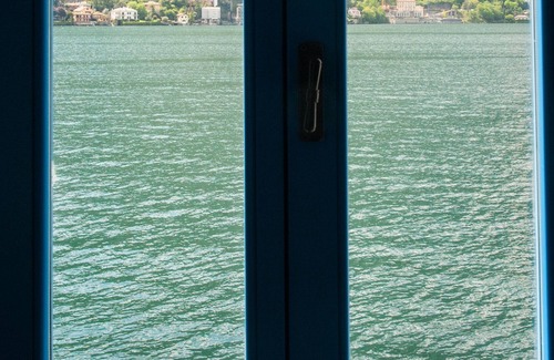 Careno Apartment | "The House of the Fisherman on Lake Como" Dwelling in Careno