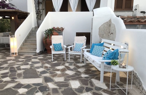 Sos Alinos Apartment | The House of the Sea in Cala Liberotto