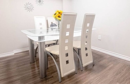 Heron Bay Apartment | The House Up North -Spacious Home Near Hwy