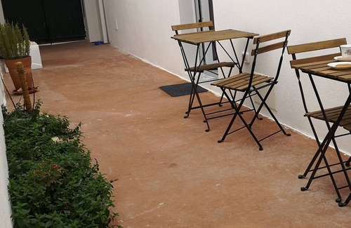 Casarano House | THE HOUSES 2 room with private bathroom use of kitchen and terrace