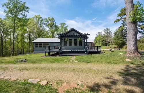 Rutherfordton House | The Howell House