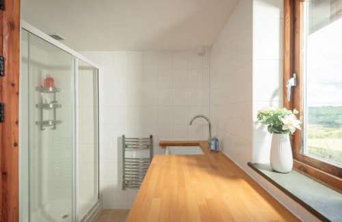 St Wenn House | The Hut
