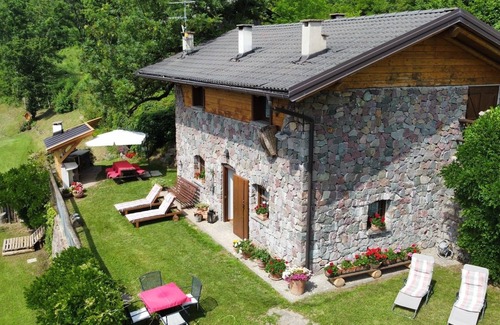 Pergine Valsugana Ski Chalet | The hut in the enchanted valley