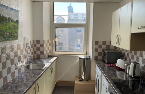 Douglas Apartment | The Hutchinson Apartments