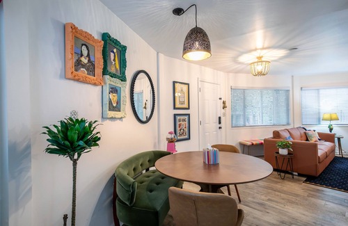 Oxford House | The Hutt, 2BR Chic Condo by Velvet Ditch Villas