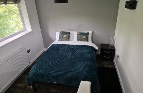 Hyde House | The Hyde House - En Suite Rooms