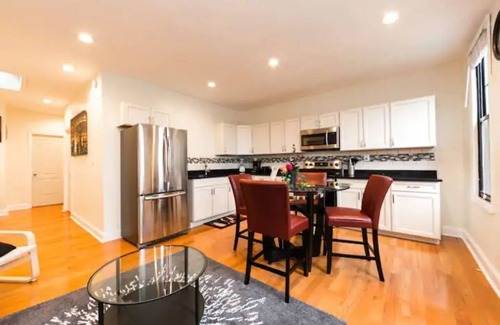Bushwick Apartment | The Ideal Vacation Home in Brooklyn: