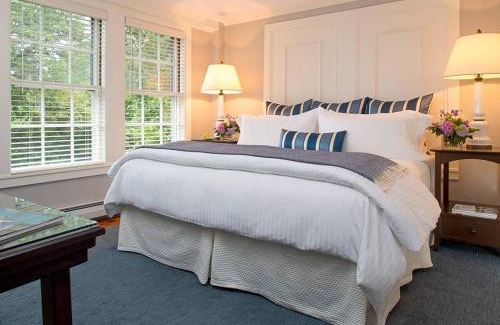 Kennebunk Bed & Breakfast | The Inn At English Meadows