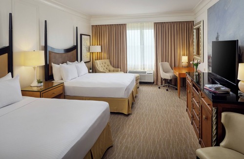 Long Beach Hotel | The Inn at Long Beach
