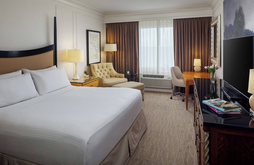 Long Beach Hotel | The Inn at Long Beach