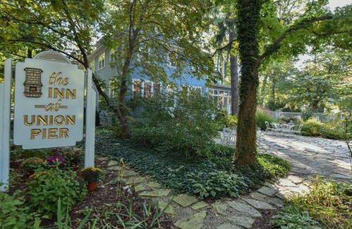 Union Pier Bed & Breakfast | The Inn at Union Pier