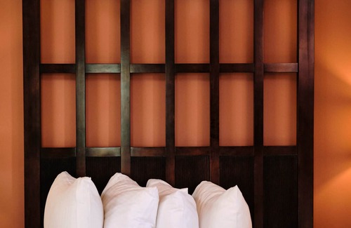 Midtown Hotel | The Inn on Ferry Street