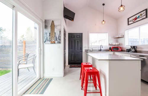 East Central House | *The Innkeeper Studio* Tiny House!