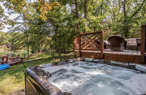 Wright City Ski Chalet | The Innsbrook Oasis by Innsbrook Vacations!