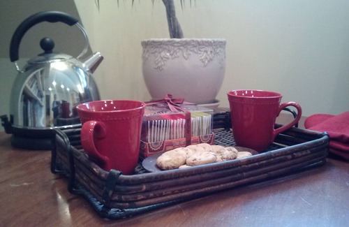 Pond Cove Bed & Breakfast | The Inspired Suite - Minutes to the Best Beaches and Downtown Portland!