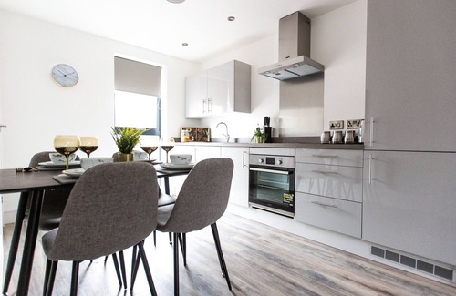 Salford Apartment | The Interchange - 2-Beds - Brand New - Central