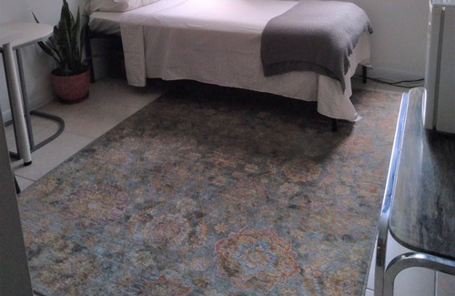 Overtown House | The International Gem Room! Central - Clean - Affordable