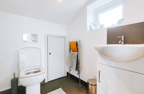 Ham Apartment | The Isabella Studio by Richmond Park