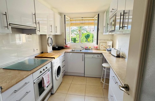 Platja de l'Arenal Apartment | The island of Jávea: the perfect balance between beaches & pool