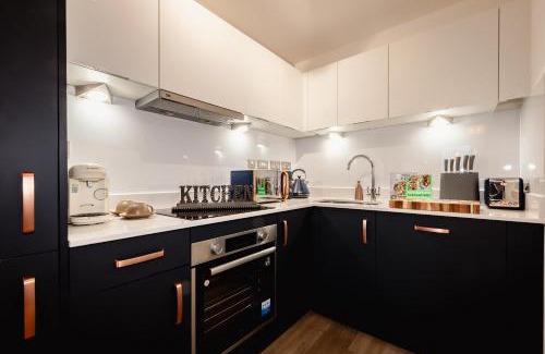 Southampton House | The Itchen River Apartments