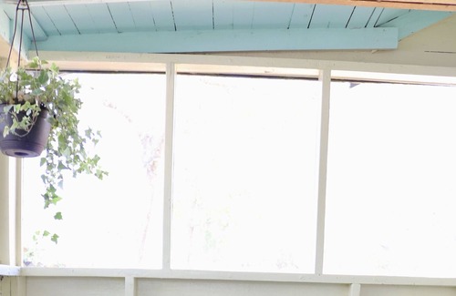 Sanders Beach Cottage | The Ivy - A Historic Cottage