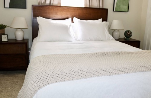 Sanders Beach Cottage | The Ivy - A Historic Cottage