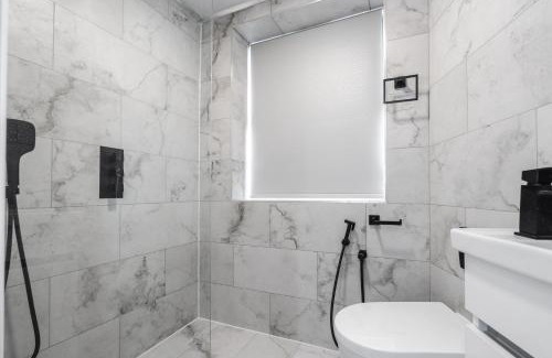 Manchester House | The Jade Escape