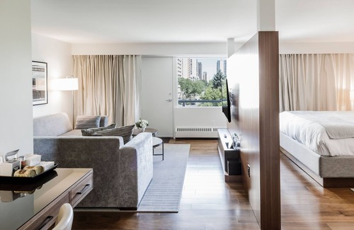 Saskatoon Downtown Hotel | The James Hotel