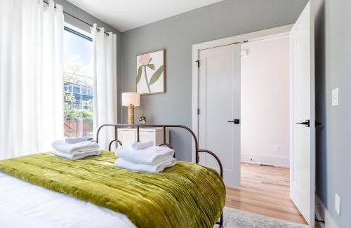 Hillsboro Village House | The Jasmine on Wedgewood by Stay Local Nashville