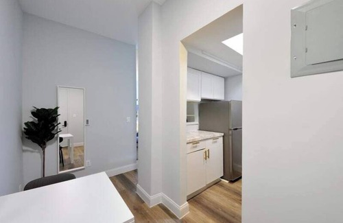 Upper East Side Apartment | The Jayden II Vibe 8739