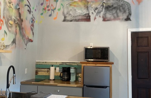 Sanford Apartment | The Jazz Loft