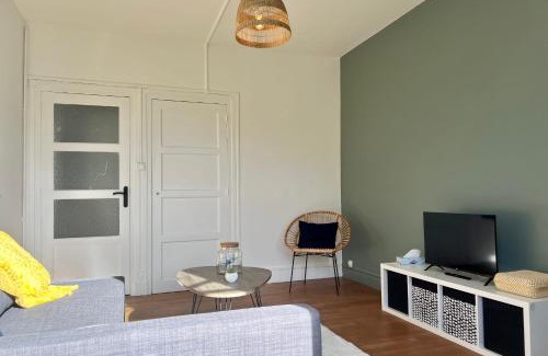 Quartier Exposition-Bajatiere Apartment | The Jeanne d'Arc #EY